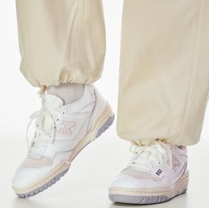 New Balance 550 in white/timberwolf in size 7 womens 5.5 new balance sizing